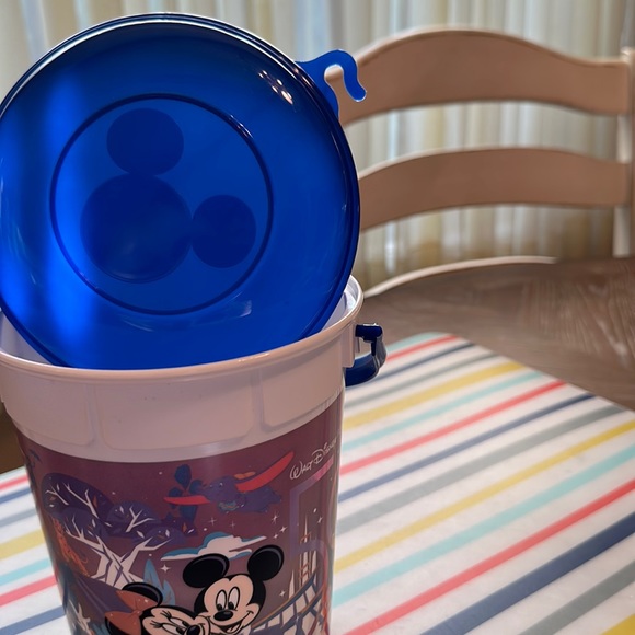 Walt Disney World 50th popcorn bucket - Picture 2 of 5